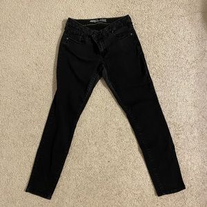 Black size 10 rockstar jeans